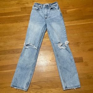 SOLD Abercrombie & Fitch Jeans